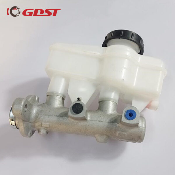 GDST Auto Parts Hydraulic Master Pump Brake Master Cylinder for NISSAN NAVARA 46010JR80A 46010-JR80A