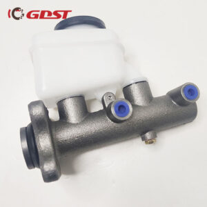 GDST high quality brake master cylinder for TOYOTA HILUX VI OEM 47201-35790