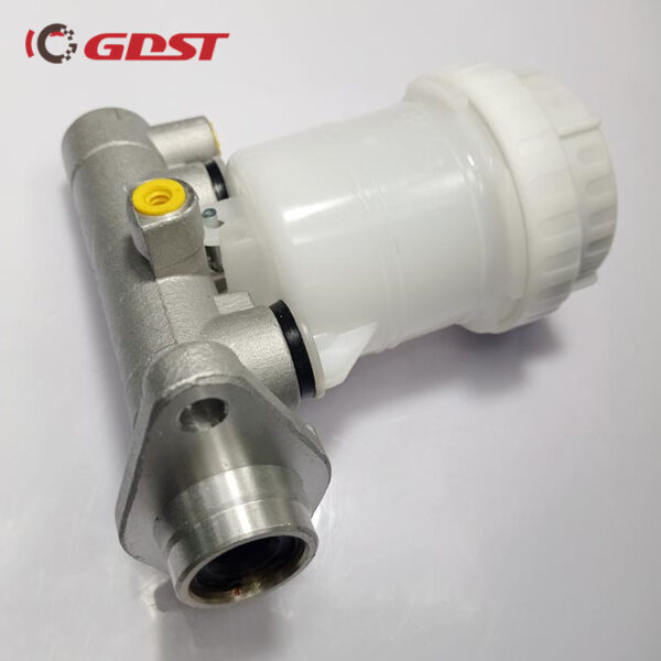 GDST Car Parts Brake Master Cylinder For MITSUBISHI MR449476 MB699830