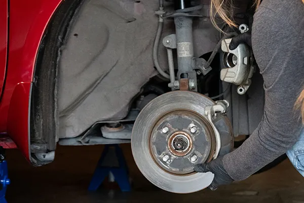 hydraulic pressure procedure to test a brake caliper