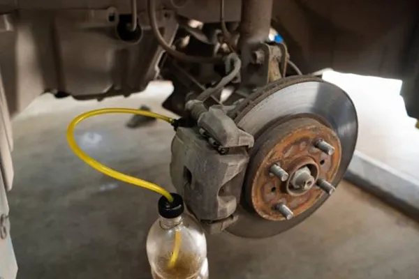 hydraulic testing when brake caliper sticks after replacement